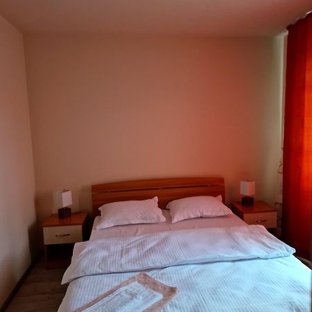 Apartament Central Deva Daire Dış mekan fotoğraf